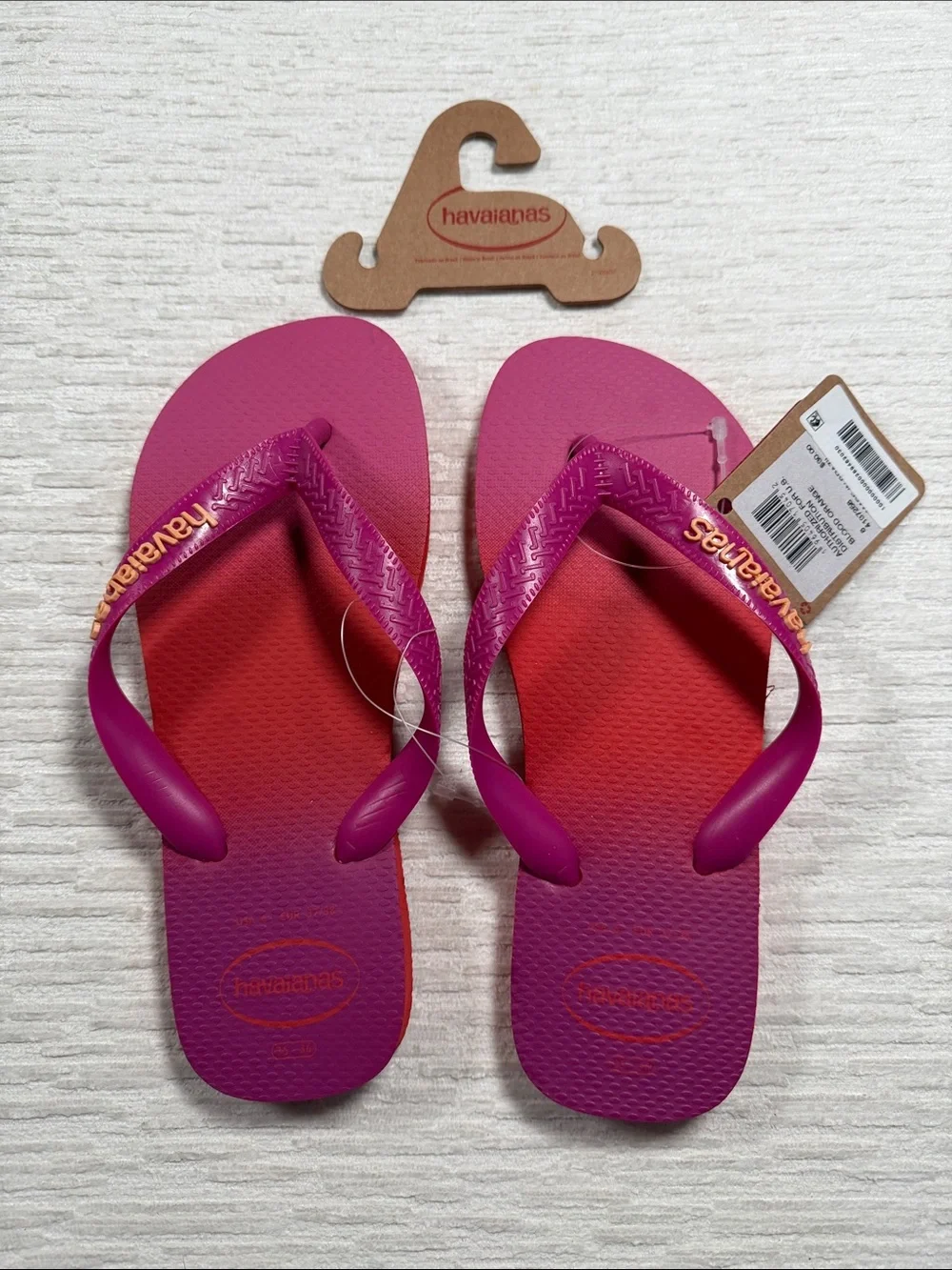 Havaianas Blood Orange Flip Flops NWT